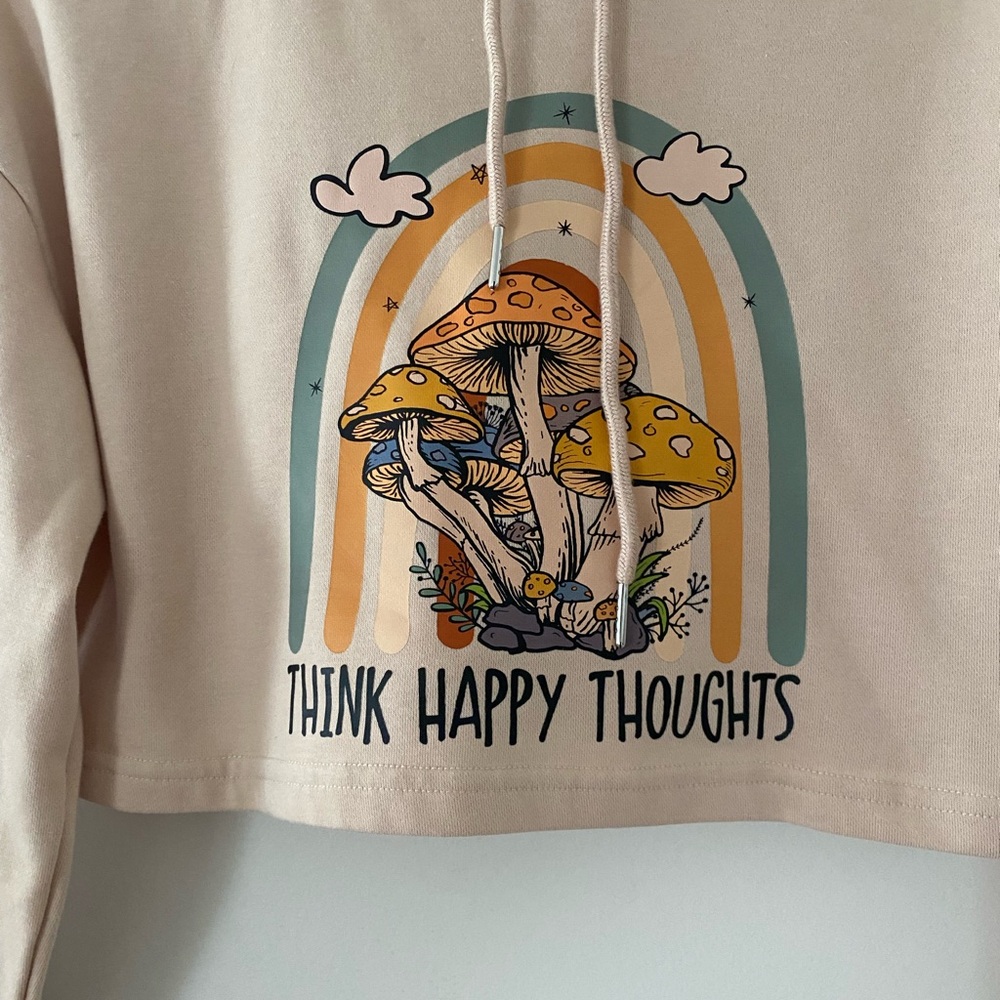 Mushroom crop top sweatshirt. New without tags - Picture 2 of 8